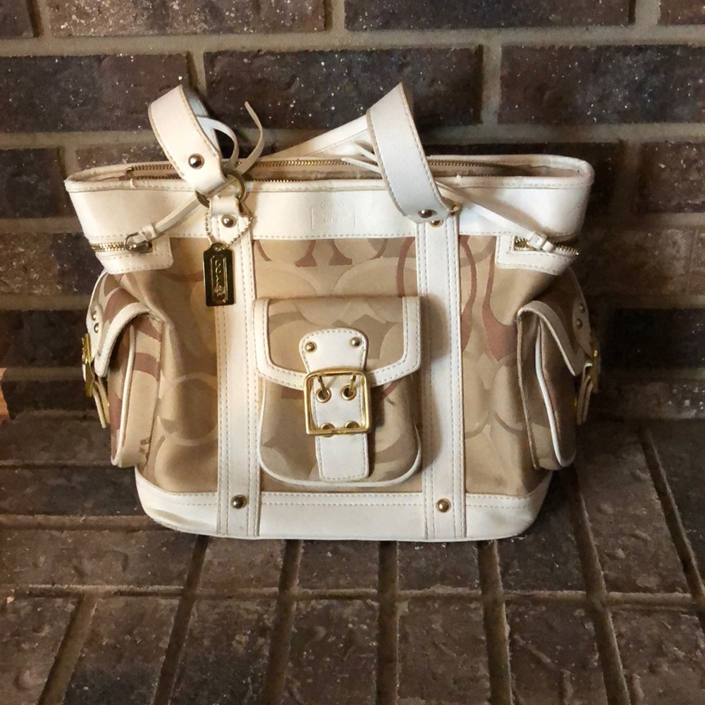 Coach purse and wallet